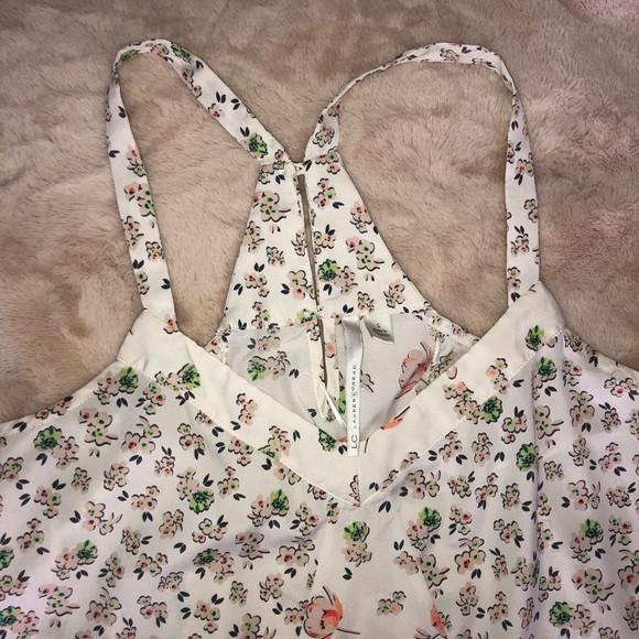 LC Lauren Conrad Floral Tank - Picture 5 of 6